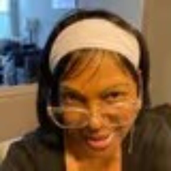 Meet the Posher - Picture 3 of 3